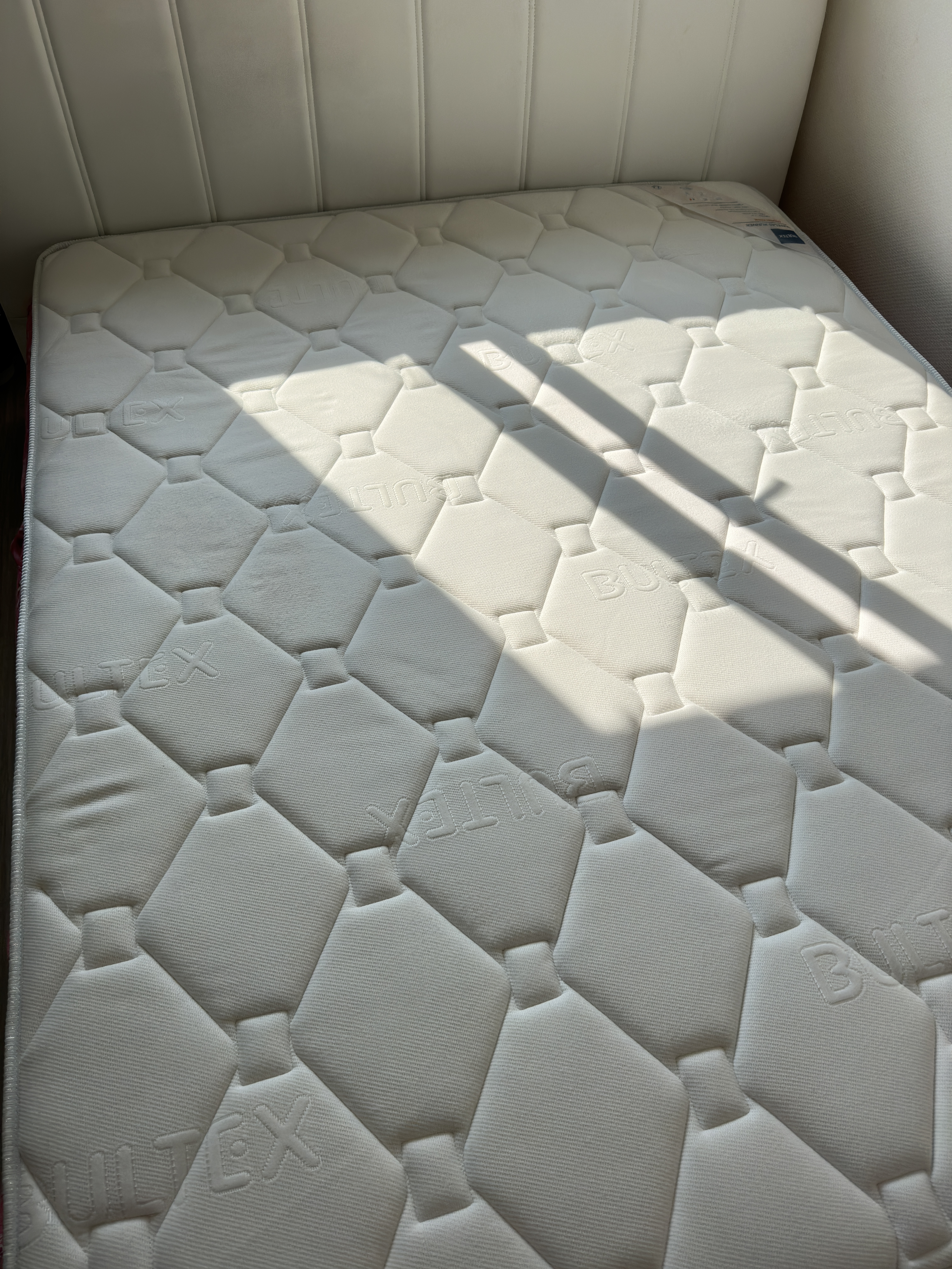 Matelas après nettoyage professionnel Vannes Morbihan